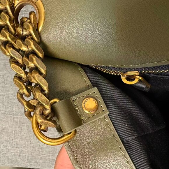 Saint Laurent Womens Shoulder Bag - Picture 9 of 16